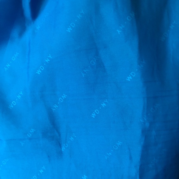 WD-NY silk skirt. Size 4 fixer upper. - Picture 10 of 13